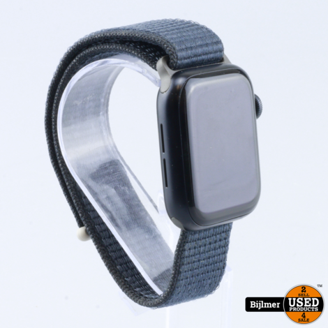 Apple Watch Series SE 2nd Gen 40mm Zwart | Nette staat