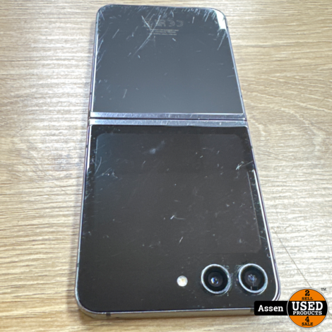 Samsung Galaxy Z Flip 5 256GB I Achterkant Beschadigd