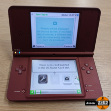 Nintendo DSi XL Console Compleet met pennetje en lader in goede staat