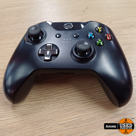 Xbox One Day One Controller