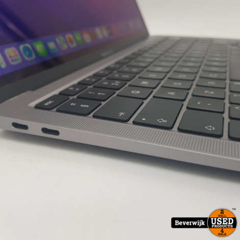 Apple Macbook air 2020 13inch - Intel Core i3 - 256GB SSD - In Nette Staat