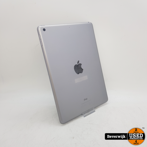 Apple iPad 5th Generatie 32GB WiFi iOS 16.4 - In Goede Staat