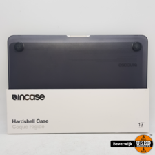29 - 12 Incase Hardshell Case Macbook Air 13 Inch - Zonder Bovenkant