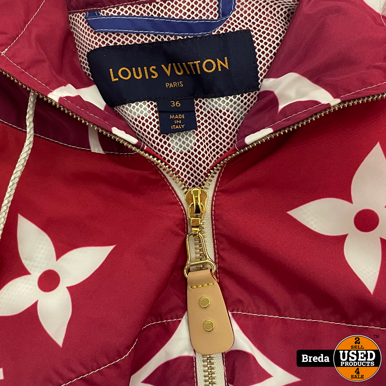 Louis Vuitton Metallic Sunset Mountain Puffer Jacket, Orange, 36