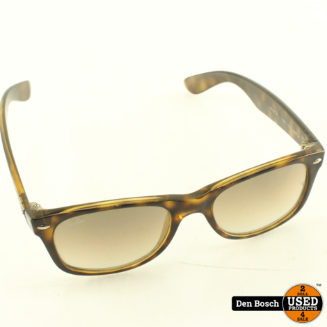 Ray-Ban New Wayfarer RB2132 Zonnebril