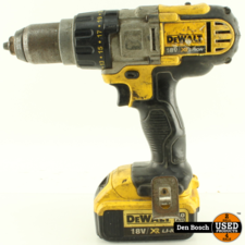 Dewalt DCD985 Boormachine met 2 Accu's en Oplader