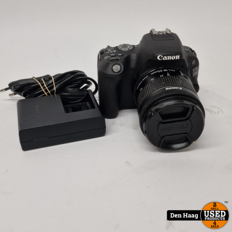Canon Eos 200D incl Canon  EFS 18-55 lens | In nette staat