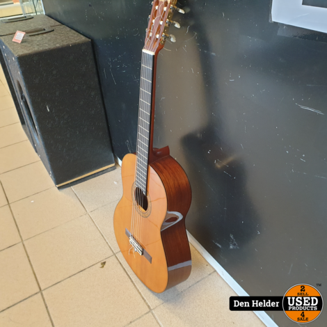 Yamaha G-235 Klassieke Nylonsnarige Gitaar - In Nette Staat