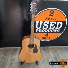 Fender Fender D6-3 akoestische gitaar met standaard en capo