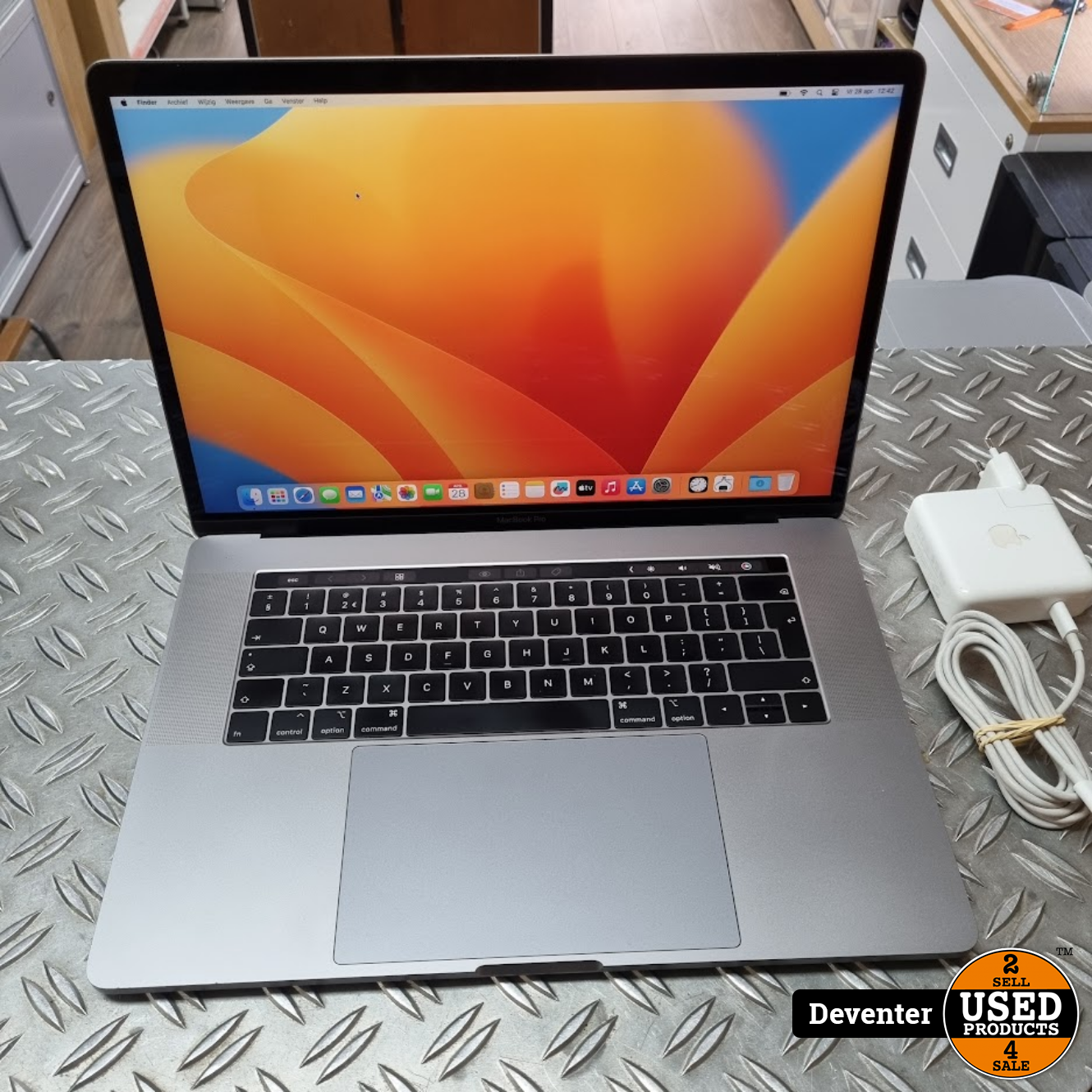 heel fijn sensor spiegel Apple MacBook Pro 15” 2018 II i7 II 16 GB II 256 SSD II Accu 366 - Used  Products Deventer
