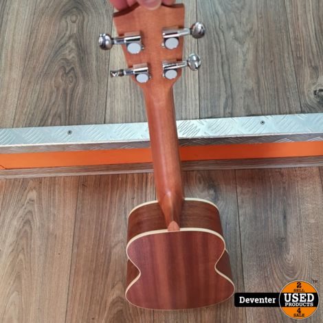 CLXmusic Ukelele Leaves Sparren/ Mahonie NIEUW in doos