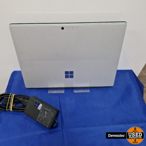 Micrososft Surface Pro 5 2017- i5-7300 - 4GB - 256GB