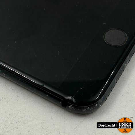 iPhone 8 Plus 64GB zwart | Batterij onderhoud | Kleine schade | Met garantie
