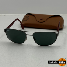 Ray-Ban RB3528 zonnebril | In hoes |