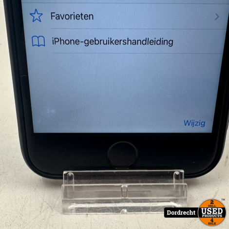 iPhone 7 32GB Zwart | iOS 15.8.2 | Batterij onderhoud | Vlekje in scherm | Met garantie