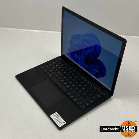 Microsoft Surface Laptop 3 (1868) | Intel Core i7-1065G7 1.3GHz 16GB RAM 256B SSD Windows 11 Pro Intel Iris Plus Graphics | Met garantie