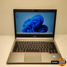 Fujitsu LifeBook E736 || 256 GB || 8GB RAM || i5-6300U