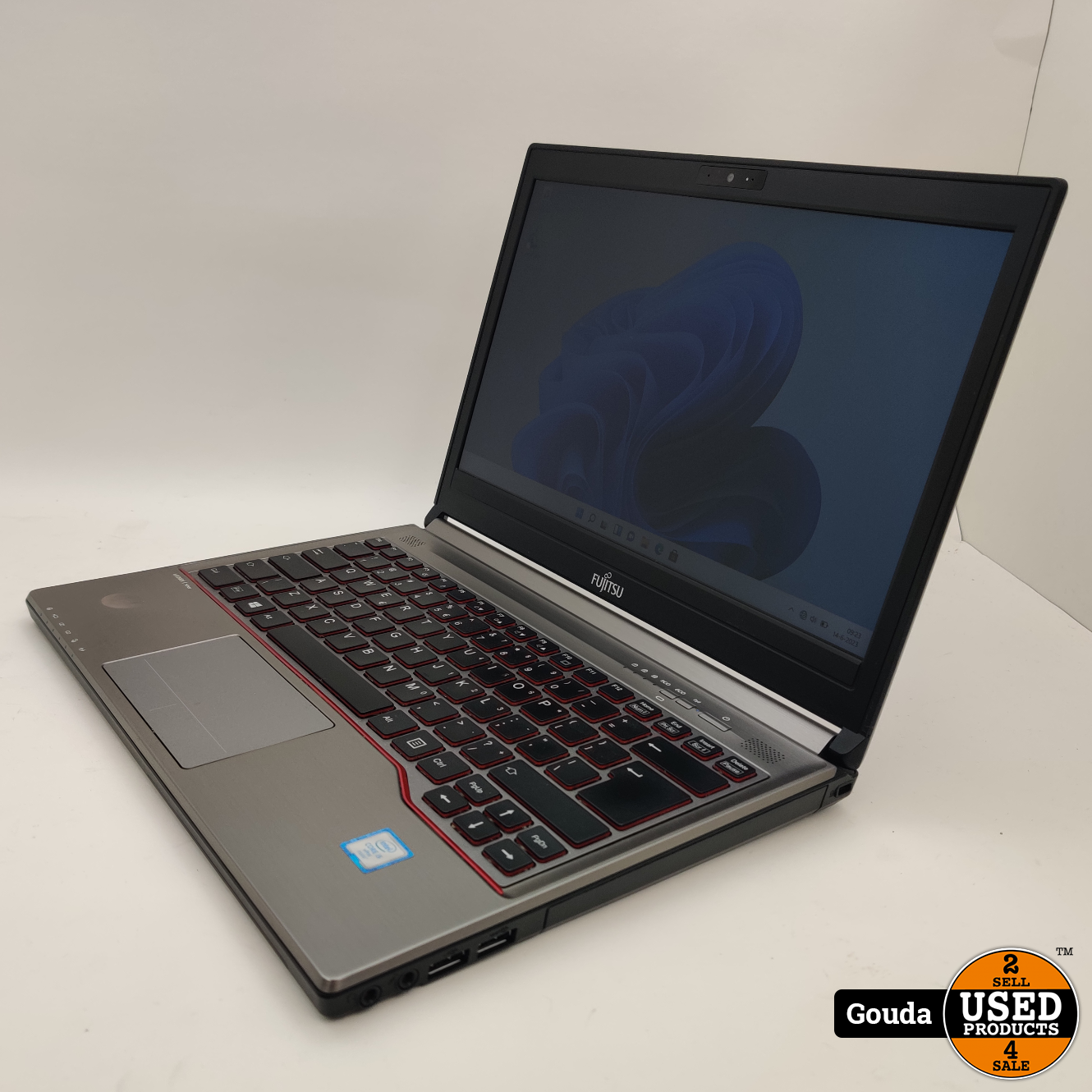 Fujitsu 2024 lifebook e736