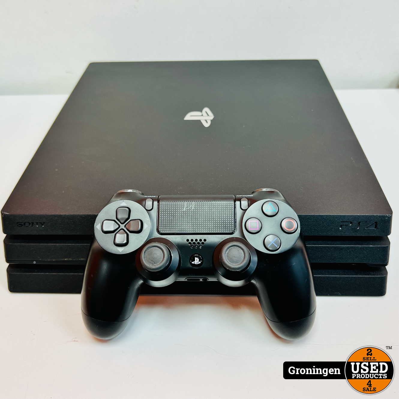 PS4] Sony PlayStation 4 PRO 1TB Zwart CUH-7216B incl. Sony DualShock V2 Controller - Used Products
