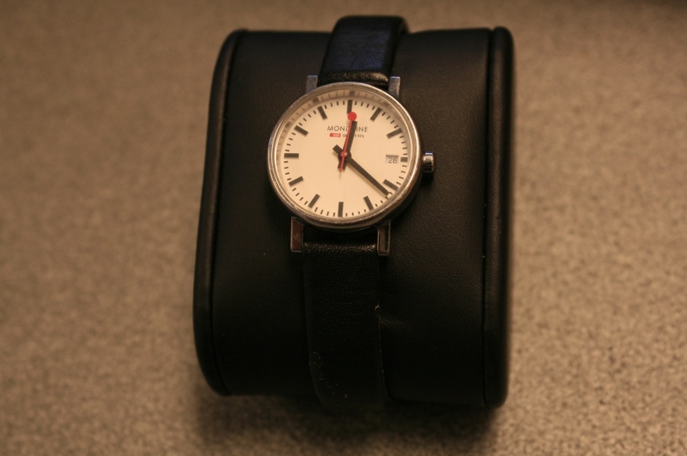 Mondaine 25mm horloge swiss Made Railway Watch - Used Products Haarlem  Cronjéstraat