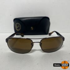 Ray-Ban RB 3445 Zonnebril in Koker