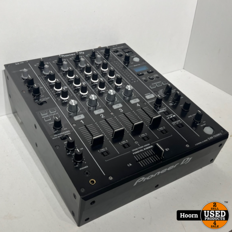 Pioneer DJ DJM-750 MK2 4-Kanaals DJ-Mixer incl. Stofkap en FlightCase in Nette Staat