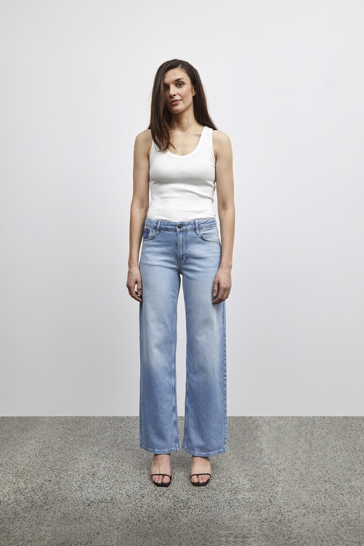 Pulz PZVEGA UHW Jeans Wide Leg light bue denim
