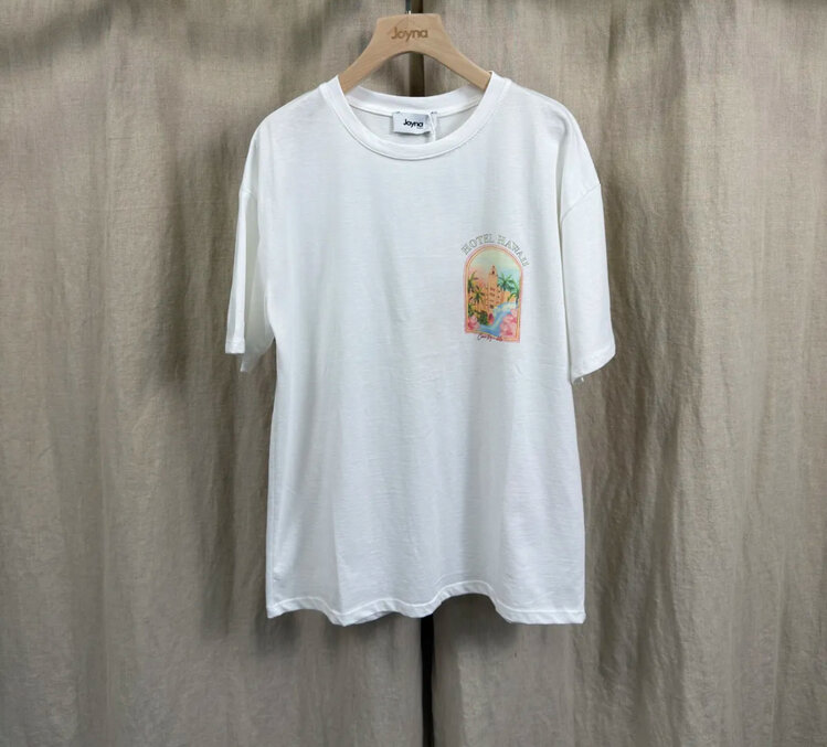 M&M Tshirt hotel hawai