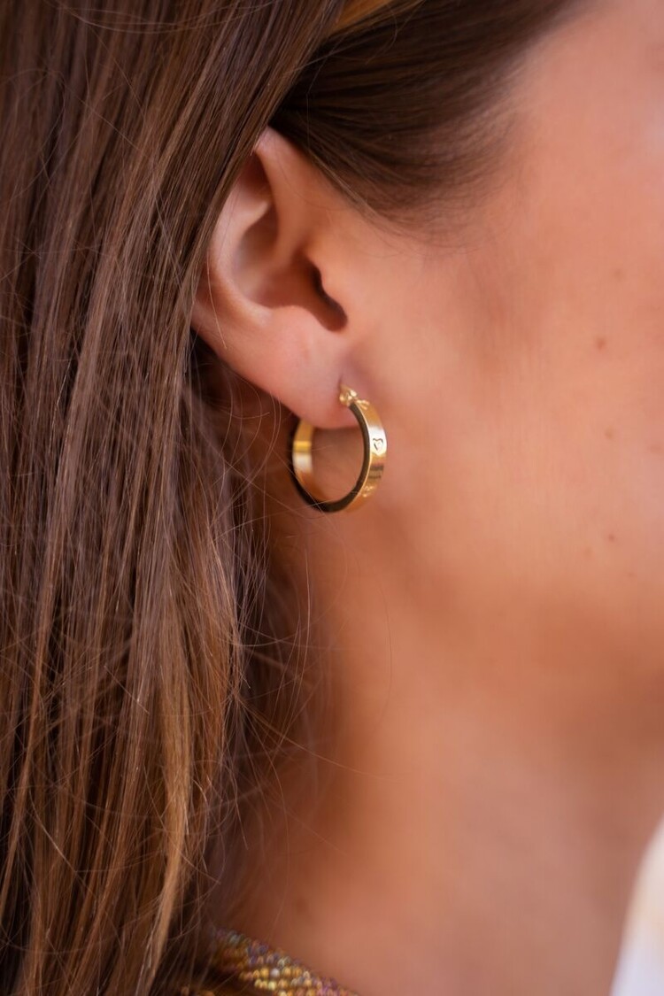 My Jewellery Gold Earrings engraved hearts Gold