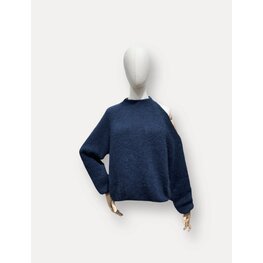 Off shoulder pull navy