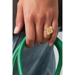 Ring luxury clover