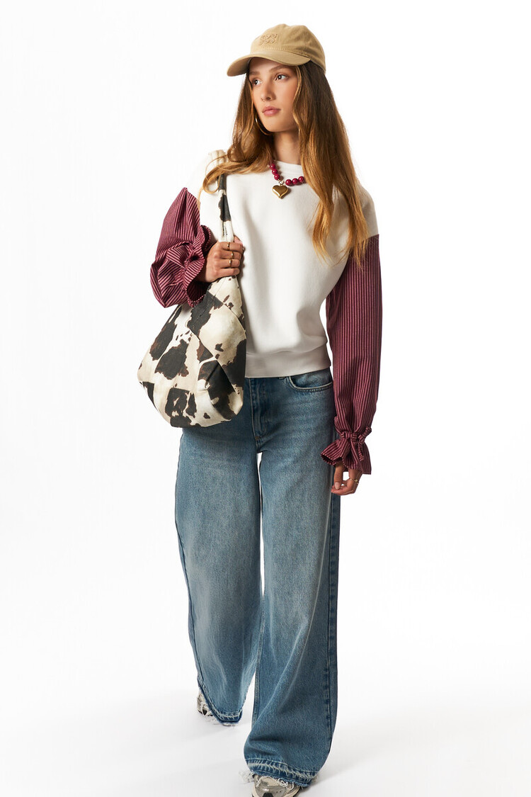 My Jewellery Sweater with striped sleeves