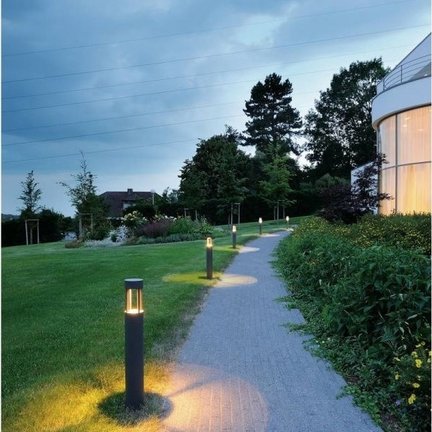 Pedestal lamps Pedestal lamps