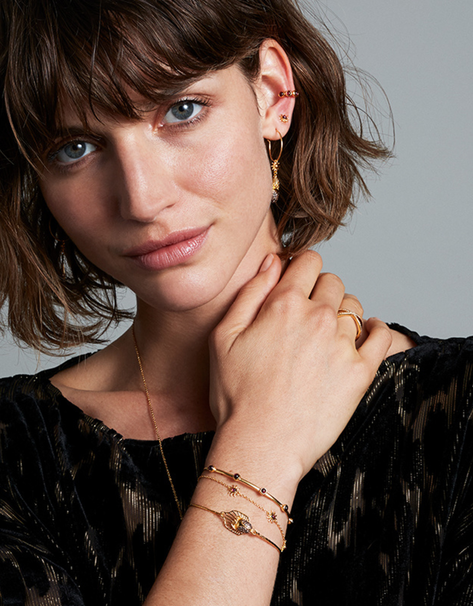 Maanesten Sun earstick