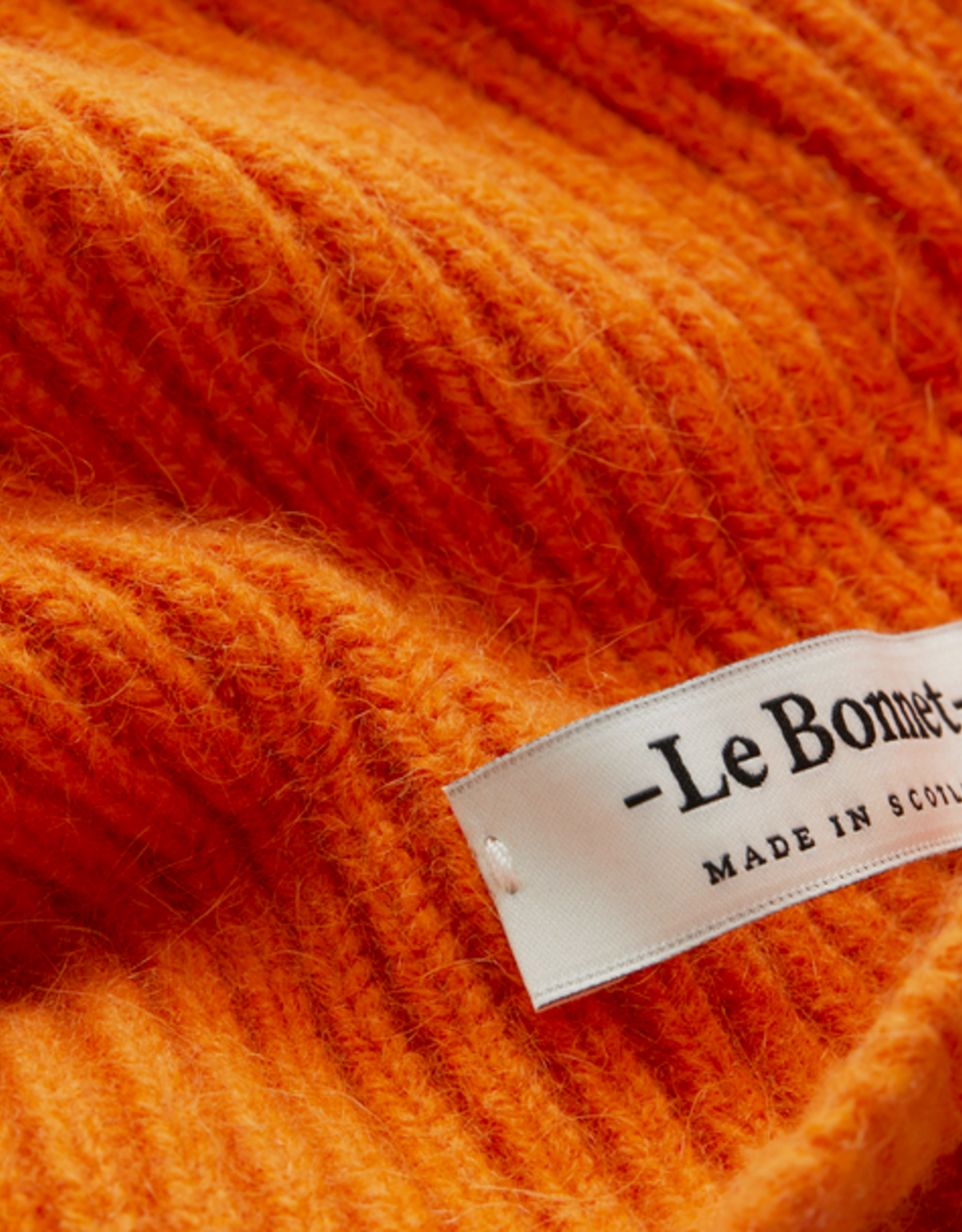 Le Bonnet scarf flame