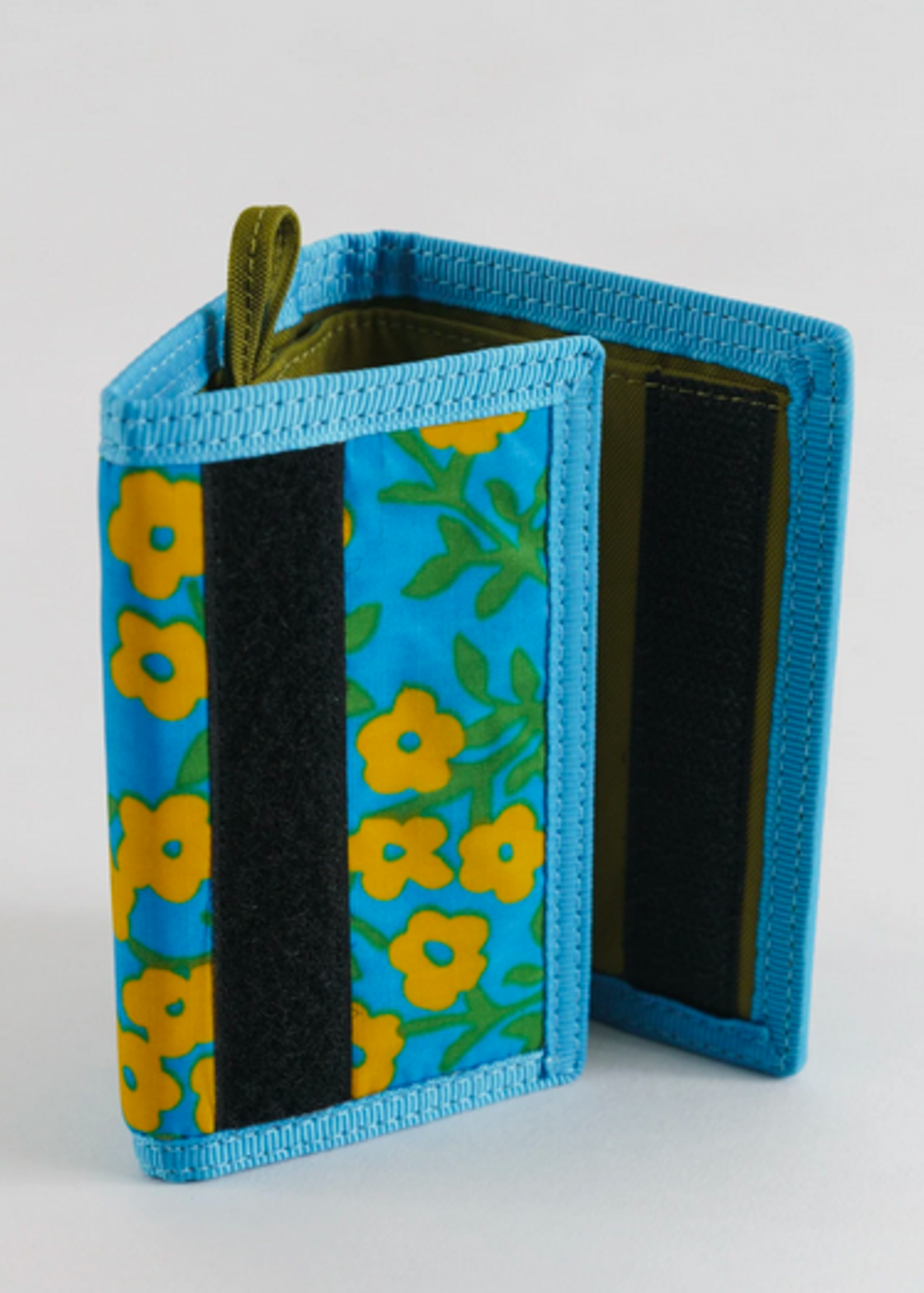 Baggu Nylon wallet blue calico floral