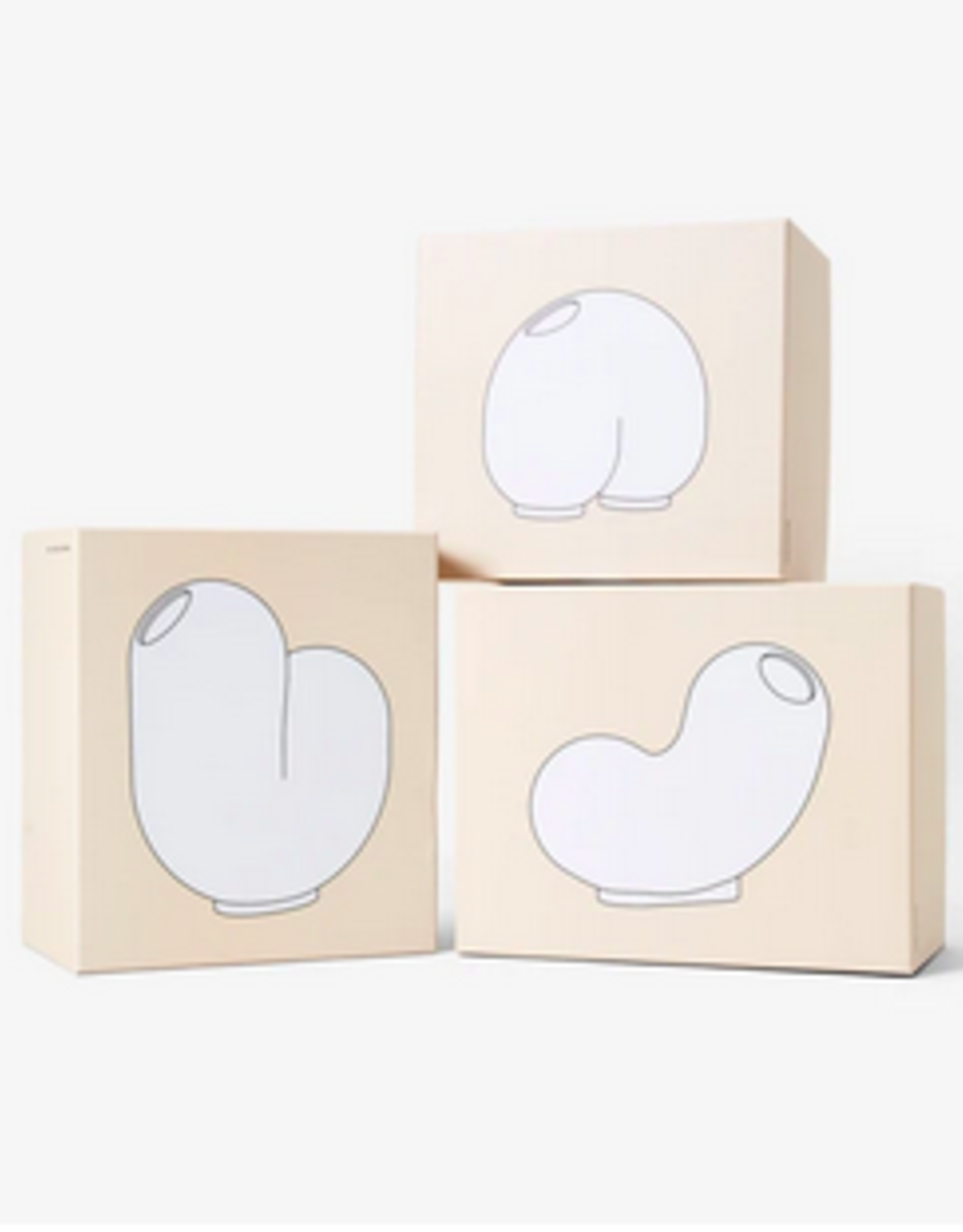 Areaware Kirby vase Enny white