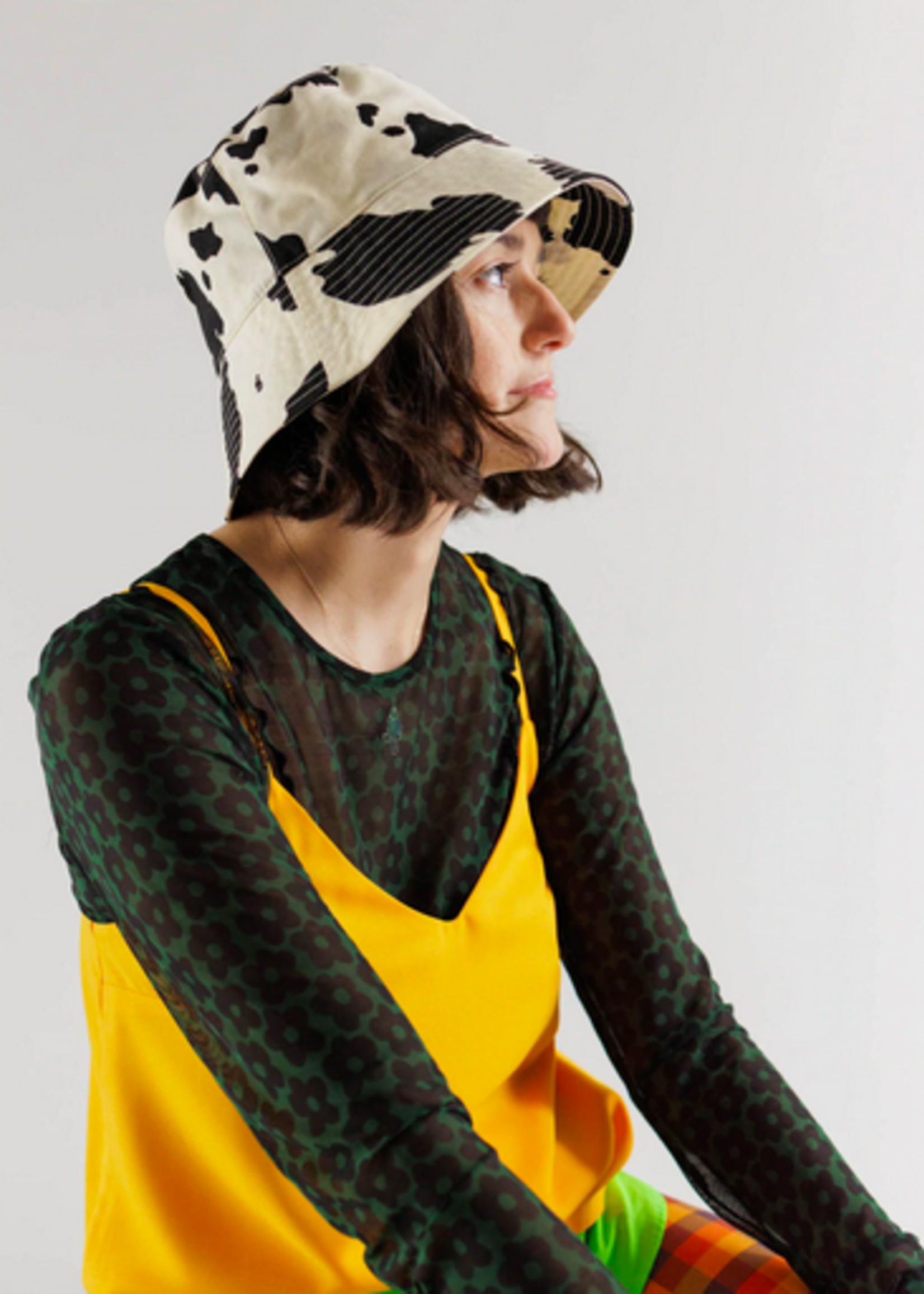 Baggu Bucket hat cow black & white