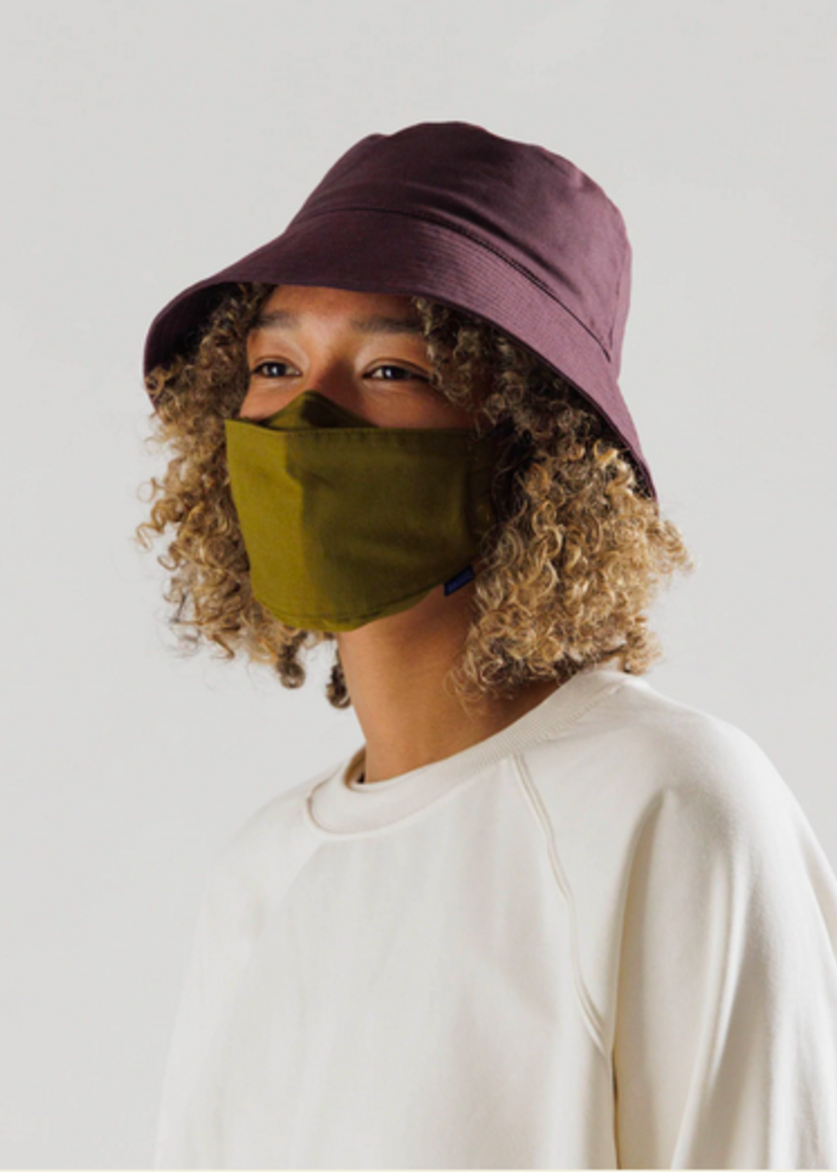 Baggu Bucket hat raisin