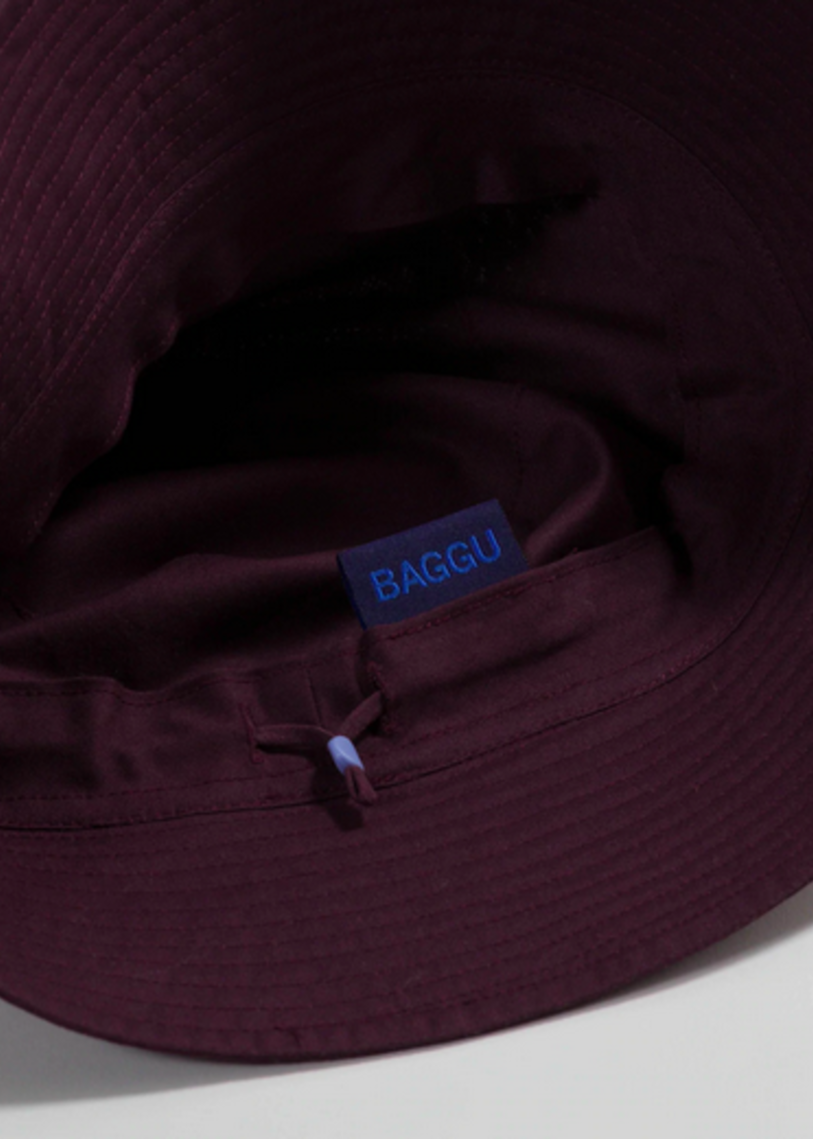 Baggu Bucket hat raisin