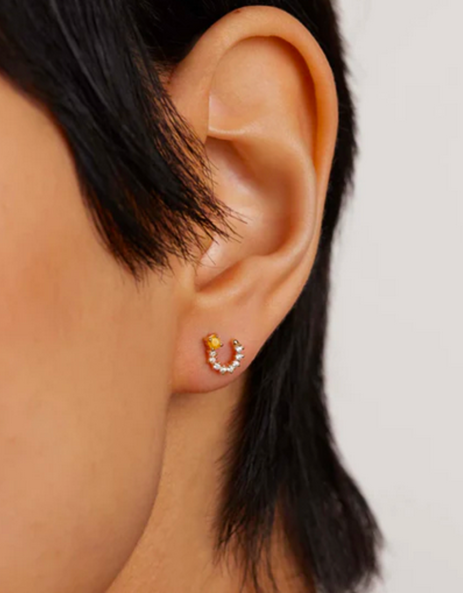 PD Paola Villa gold earrings