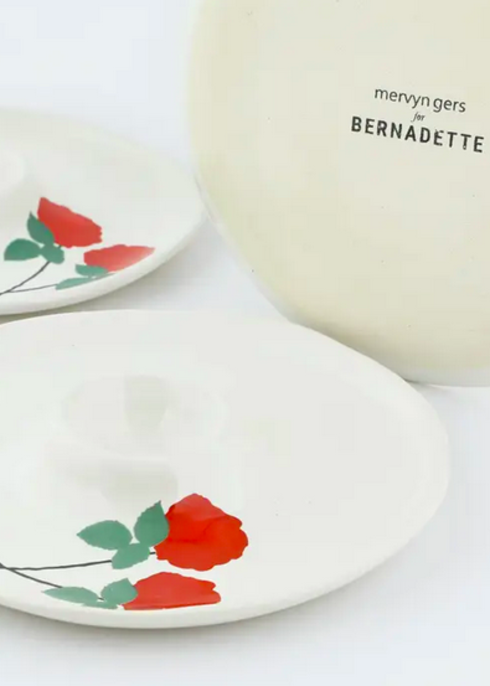 Bernadette OK Bernadette red bouquet ivory egg cup