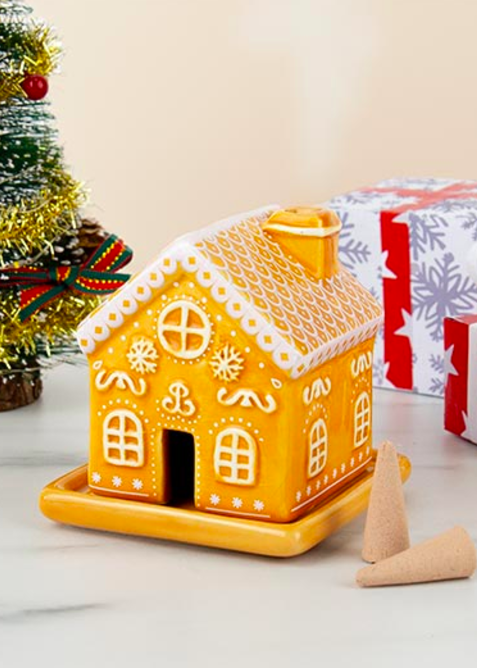 abodee Festive Incense Gingerbread House