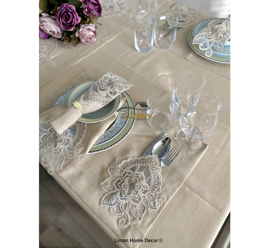 Menekse Tafelkleed Set Met Placemat Beige 34 Dlg