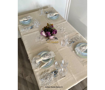 Menekse Tafelkleed Set Met Placemat Beige 34 Dlg