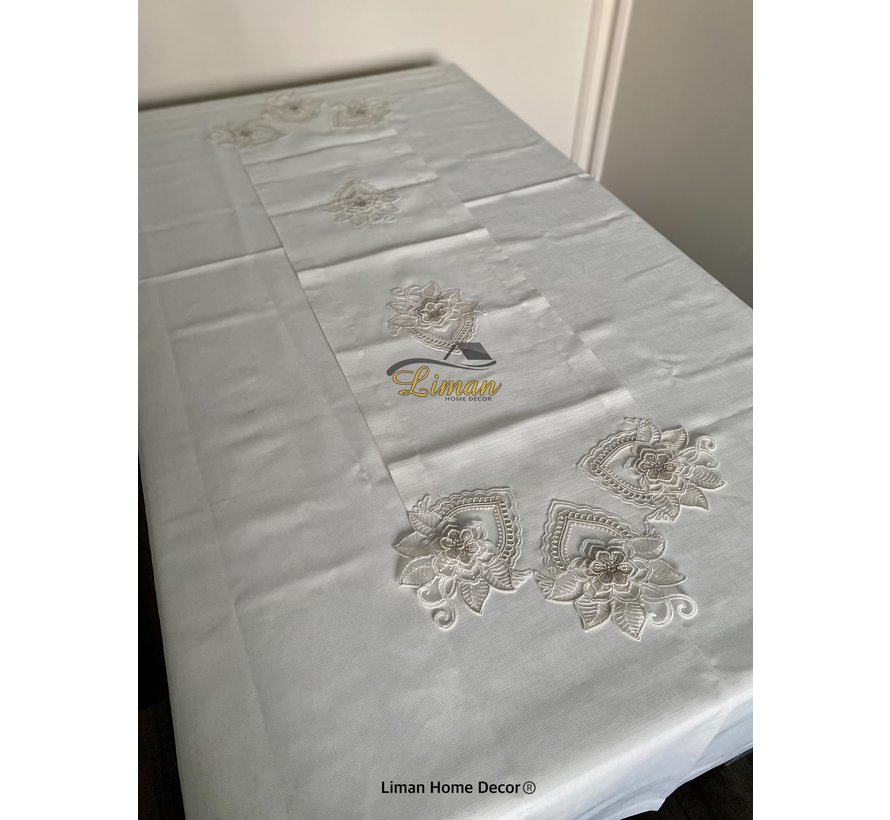 Menekse Tafelkleed Set Met Placemat Cream 34 Dlg