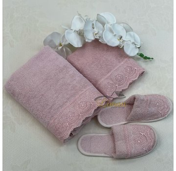 IPEKCE Ipekce Beril Handdoek Set + Slipper Roze