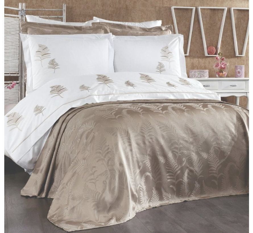 Ipekce Waldes Bedspreiset Beige 9 Delig