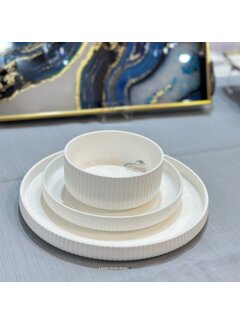 Service de Table Bricard Porcelaine, une Ode à l'Élégance et à la  Sophistication - L'art de la table et de la décoration