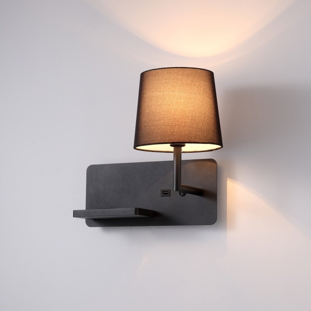 CORA wall lamp with USB connection - Black